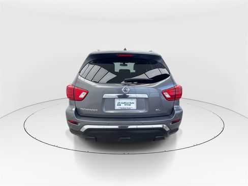 Used 2018 Nissan Pathfinder SL image 7