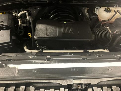 Used 2024 Chevrolet Silverado 1500 W/T AWD/4WD image 7