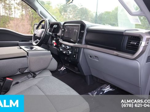 Used 2025 Ford F150 XLT w/ Equipment Group 301A Standard AWD/4WD image 27