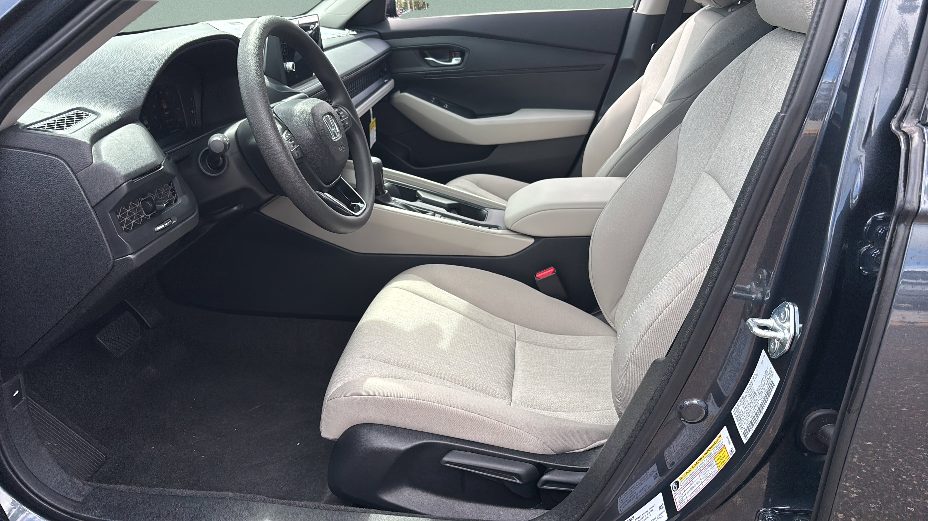 New 2026 Honda Accord LX image 9