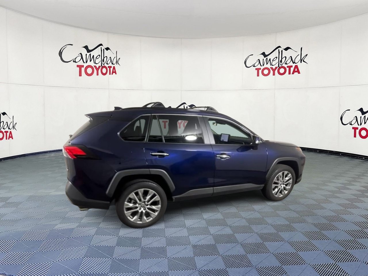Used 2025 Toyota RAV4 Limited w/ Advanced Technology Package FWD image 3