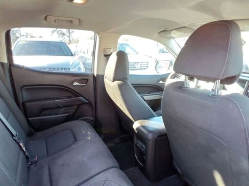 Used 2015 Chevrolet Colorado LT w/ LT Convenience Package image 17