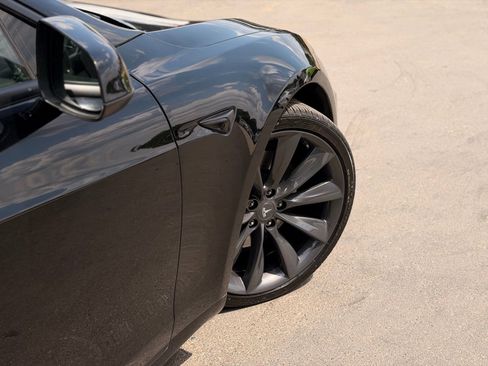 Used 2020 Tesla Model S Long Range AWD/4WD image 14