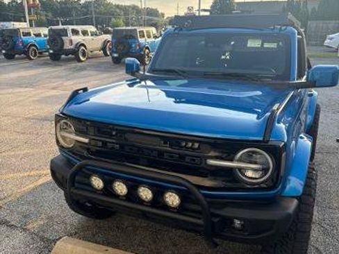 Certified 2022 Ford Bronco Outer Banks AWD/4WD image 2