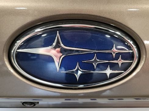 Used 2024 Subaru Outback Premium AWD/4WD image 16