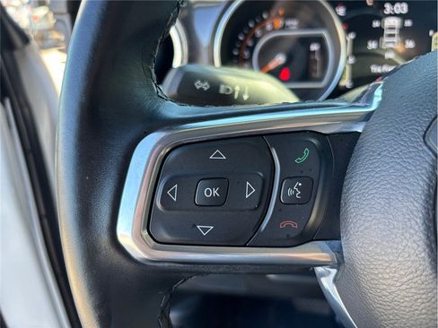 Used 2021 Jeep Wrangler Unlimited Sahara w/ Altitude AWD/4WD image 22