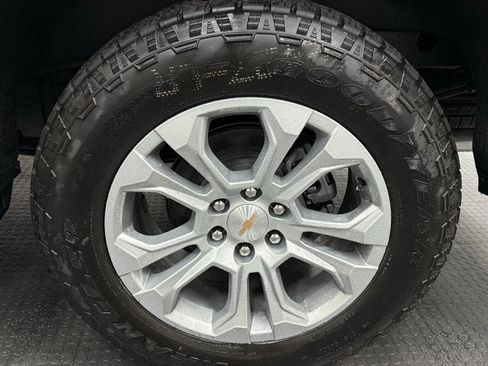 New 2026 Chevrolet Silverado 1500 LTZ w/ LTZ Premium Package image 11