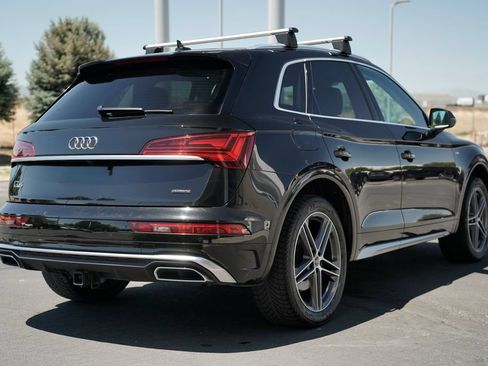 Used 2021 Audi Q5 e Premium AWD/4WD image 5