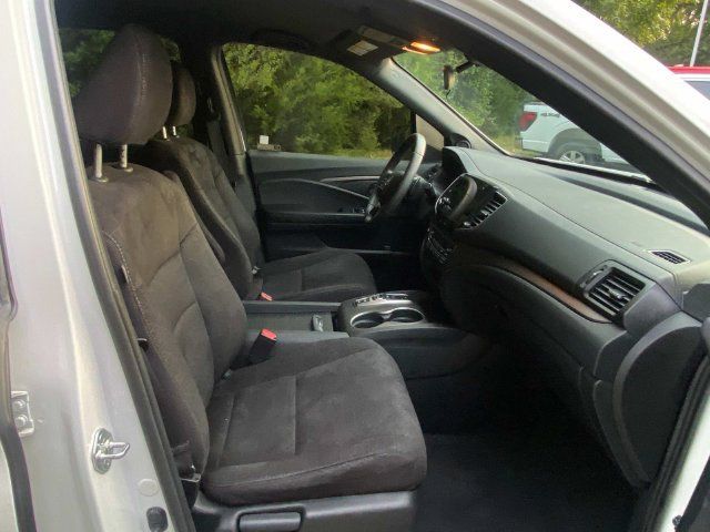 Used 2022 Honda Pilot Sport image 34