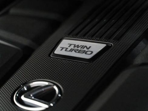 Used 2026 Lexus GX 550 w/ Accessory Package (2T) image 9