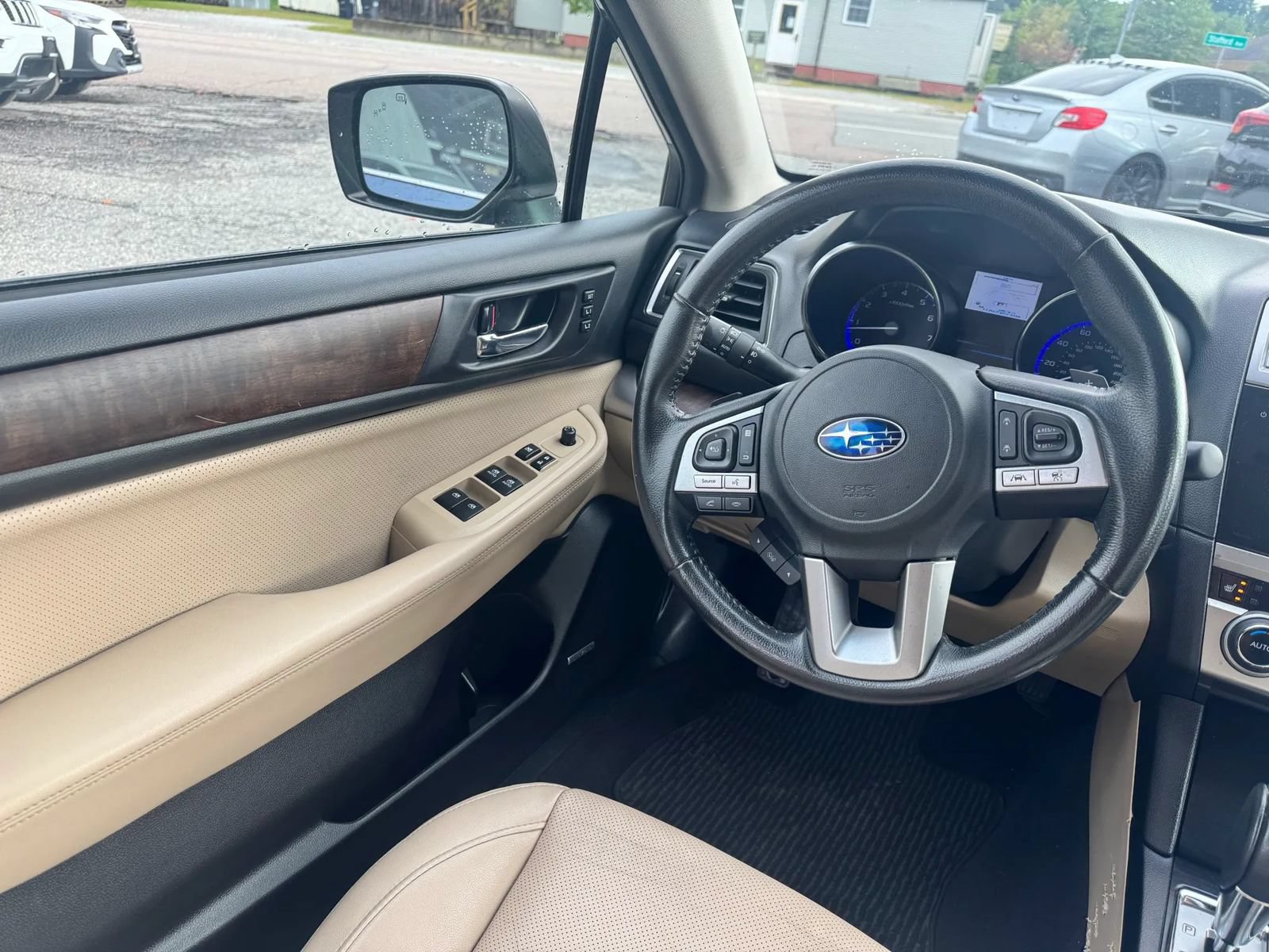 Used 2017 Subaru Outback 2.5i Limited AWD/4WD image 13