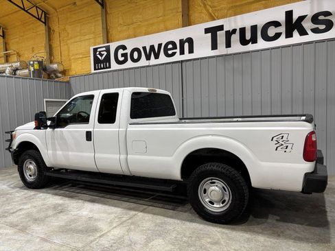 Used 2016 Ford F250 XL w/ Power Equipment Group AWD/4WD image 5