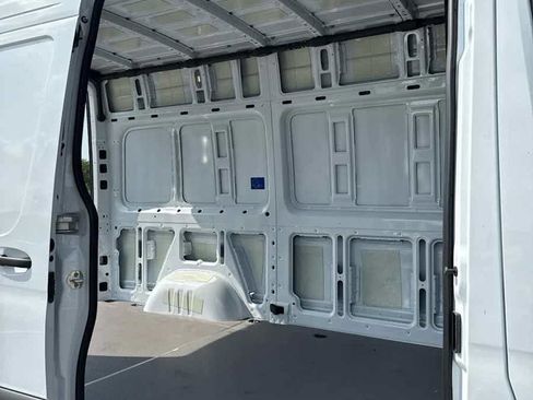 New 2025 Mercedes-Benz Sprinter 2500 image 16