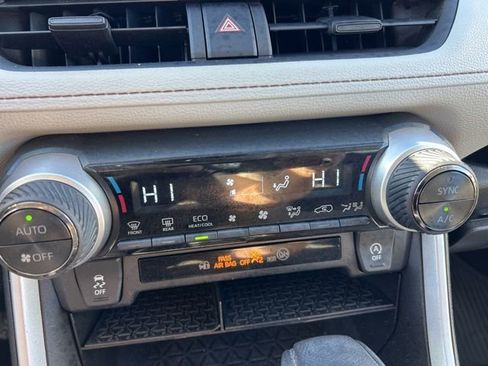 Used 2023 Toyota RAV4 XLE image 17