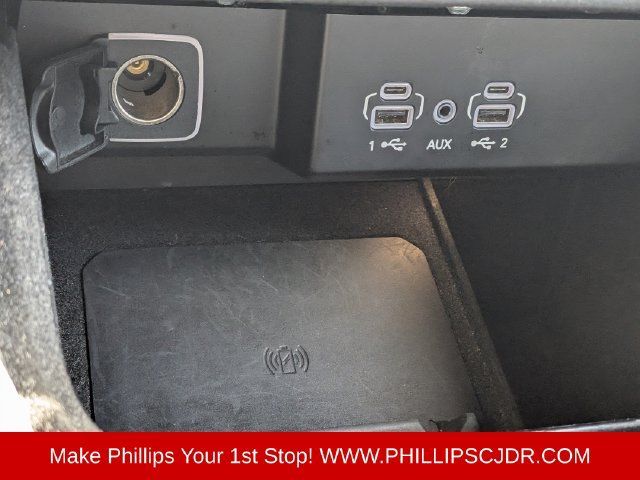 Certified 2024 Jeep Wagoneer Series II w/ Flexible Seating Group RWD image 21