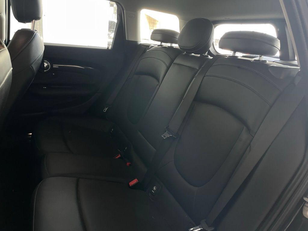 Used 2017 MINI Cooper Clubman S AWD/4WD image 22