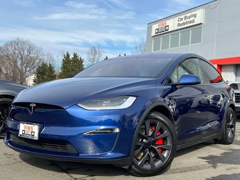 Used 2024 Tesla Model X Plaid image 17