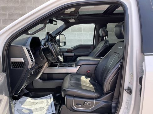 Used 2017 Ford F350 Platinum w/ Platinum Ultimate Package AWD/4WD image 15