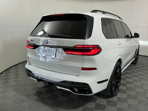 Certified 2024 BMW X7 xDrive40i w/ M Sport Package AWD/4WD image 5