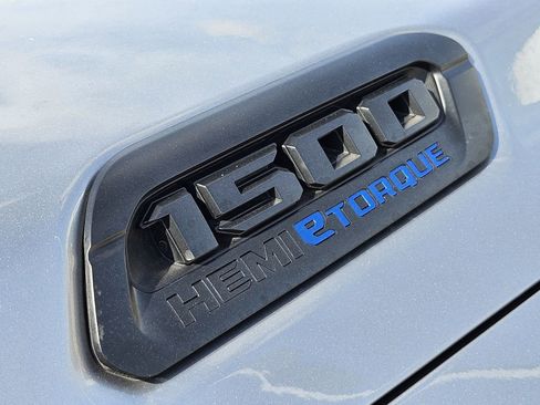 Used 2024 RAM 1500 Lone Star image 16