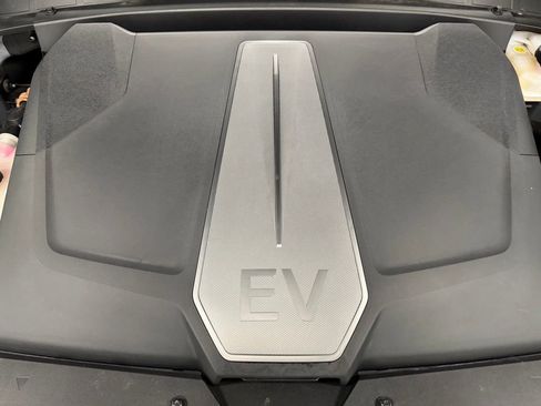 Used 2022 Kia EV6 Wind w/ Wind Technology Package image 9