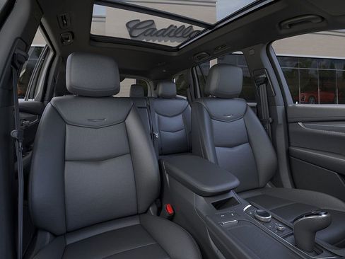 New 2025 Cadillac XT6 Luxury image 16