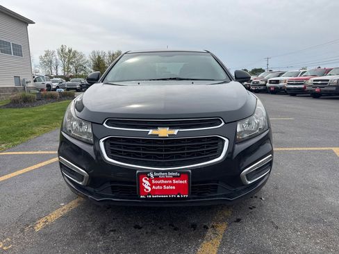 Used 2015 Chevrolet Cruze LT FWD image 3