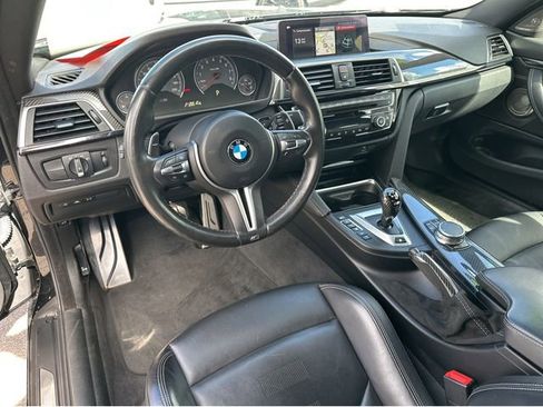 Used 2020 BMW M4 Coupe w/ Competition Package RWD image 8