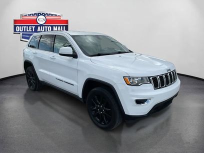 Used 2022 Jeep Grand Cherokee Laredo E