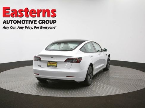 Used 2023 Tesla Model 3 Standard Range image 34