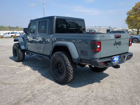New 2026 Jeep Gladiator Willys image 6