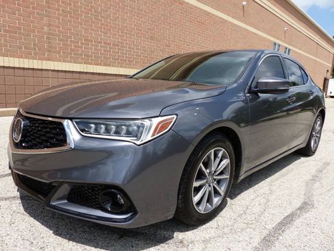 Used 2020 Acura TLX FWD image 5