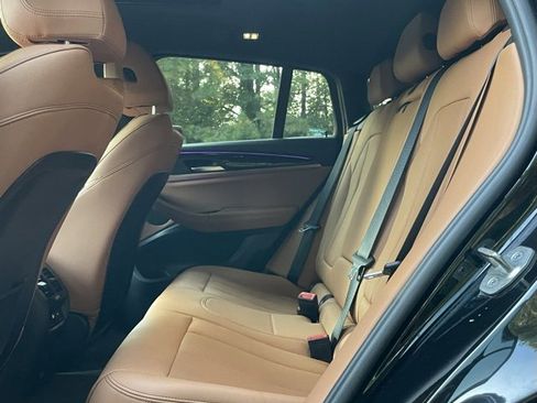 Used 2023 BMW X4 xDrive30i w/ Convenience Package image 16