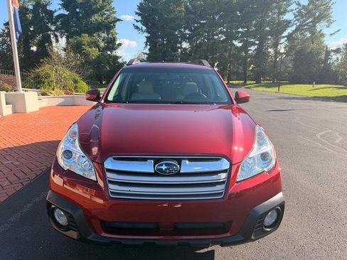 Used 2013 Subaru Outback 2.5i Premium w/ Popular Pkg 1A AWD/4WD image 3
