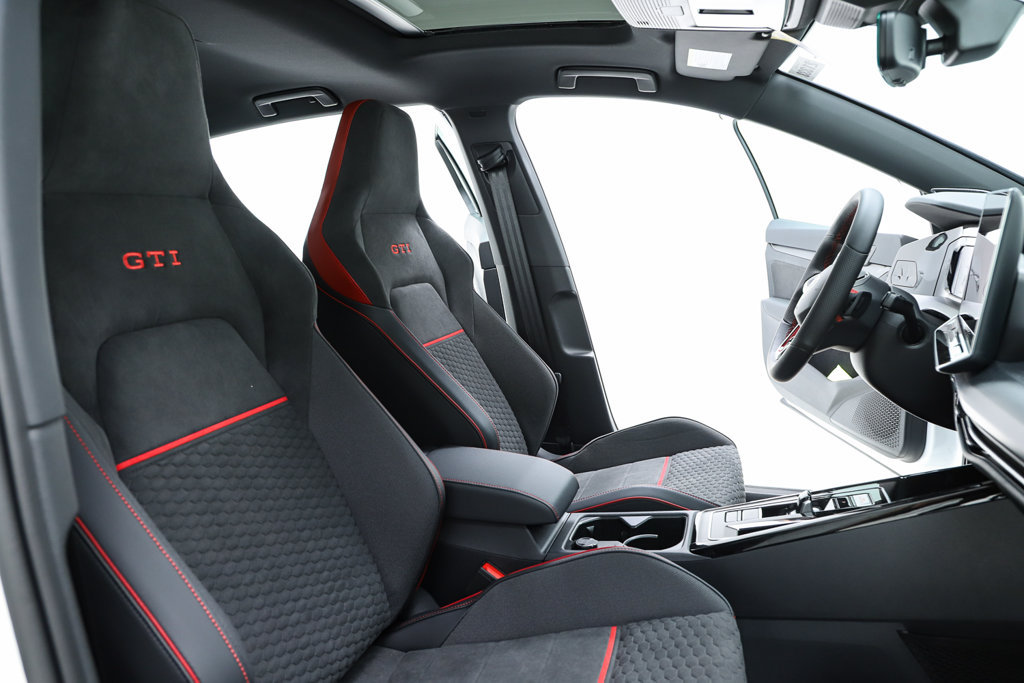 New 2026 Volkswagen GTI SE FWD image 73