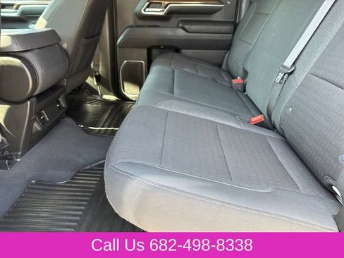 Used 2024 Chevrolet Silverado 2500 LT AWD/4WD image 17