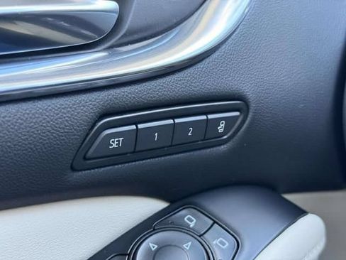 Used 2023 Buick Enclave Avenir w/ Avenir Technology Package AWD/4WD image 22