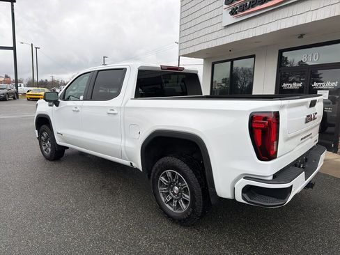 Used 2025 GMC Sierra 1500 AT4 image 6