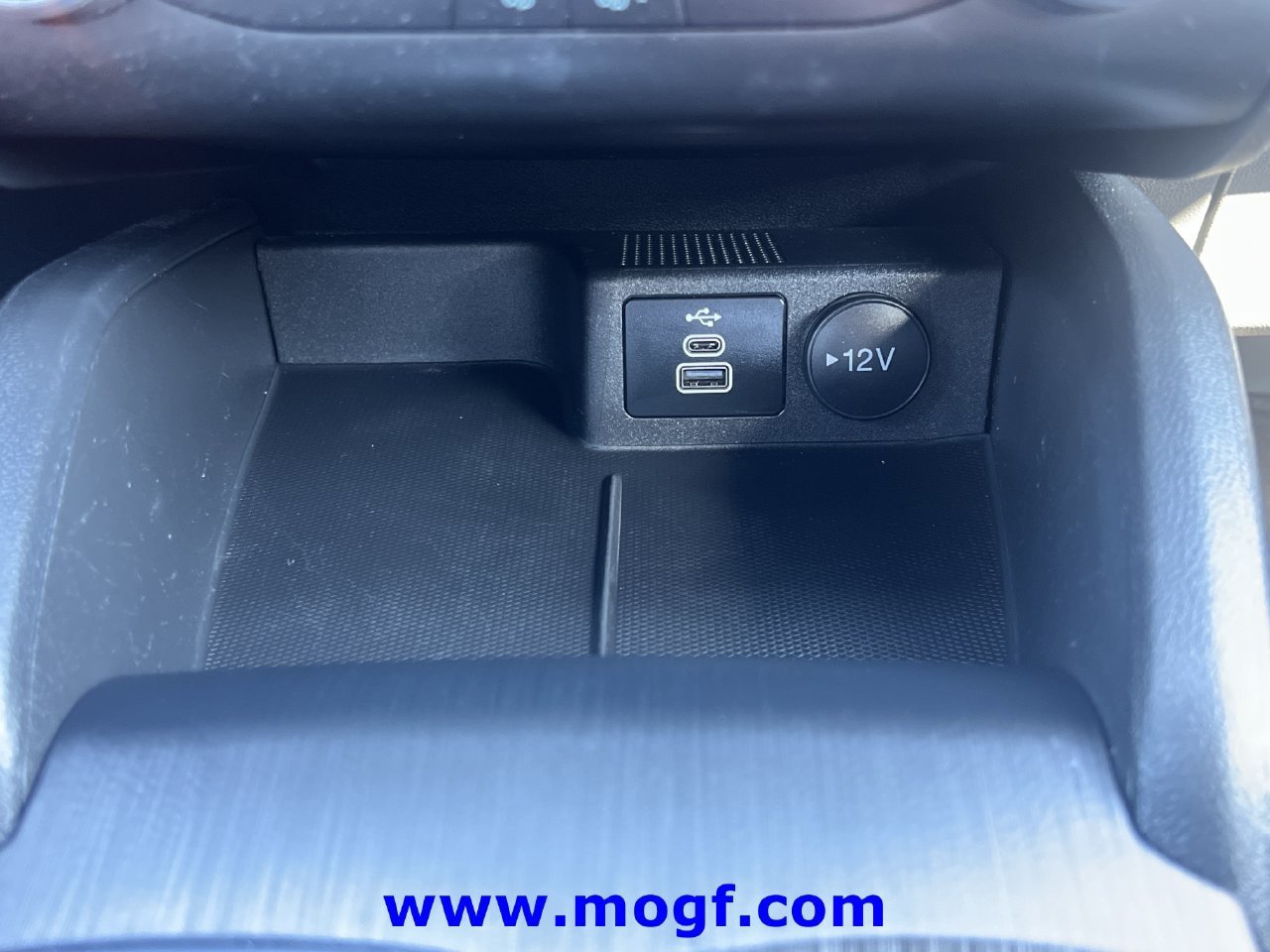 Used 2025 Ford Escape ST-Line FWD image 10