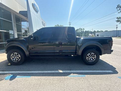 Used 2018 Ford F150 Raptor w/ Equipment Group 802A Luxury AWD/4WD image 4
