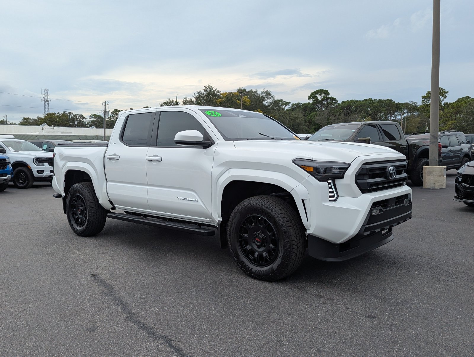 Used 2026 Toyota Tacoma SR5 RWD image 2