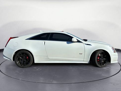 Used 2015 Cadillac CTS V RWD image 6