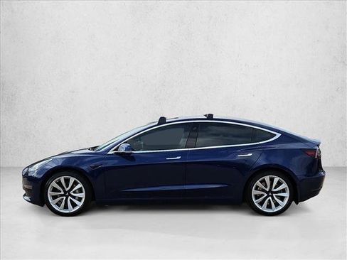 Used 2018 Tesla Model 3 Long Range image 9