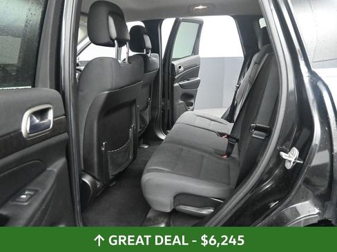 Used 2012 Jeep Grand Cherokee Laredo AWD/4WD image 25