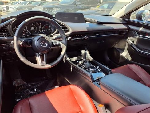 Used 2024 MAZDA MAZDA3 s image 10