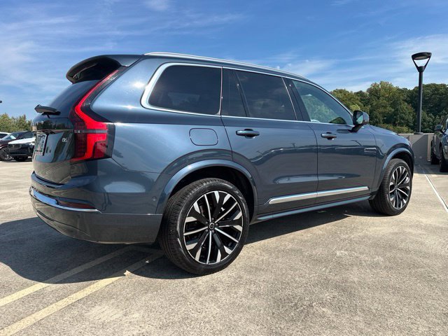 Certified 2026 Volvo XC90 B6 Plus AWD/4WD image 9