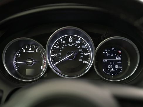 Used 2017 MAZDA MAZDA6 Sport image 16