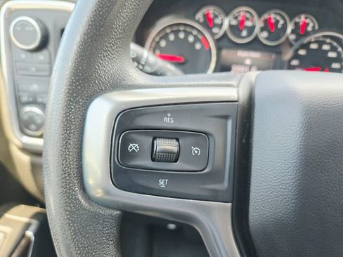 Used 2022 Chevrolet Silverado 2500 LT AWD/4WD image 20