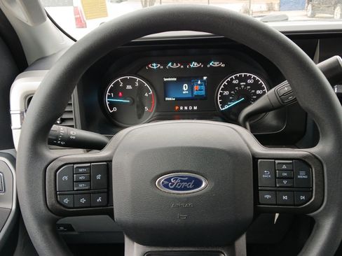 Used 2023 Ford F350 XLT image 11