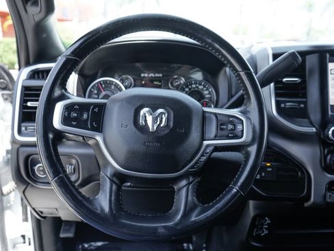 Used 2024 RAM 2500 Big Horn AWD/4WD image 21